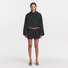 WOVEN COTTON FLUTTER SHORT | ONYX