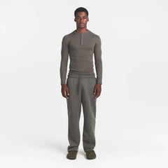 SKIMS COTTON RIB MENS HENLEY | JUNGLE