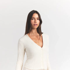 FEATHERWEIGHT CASHMERE CARDIGAN | EGRET