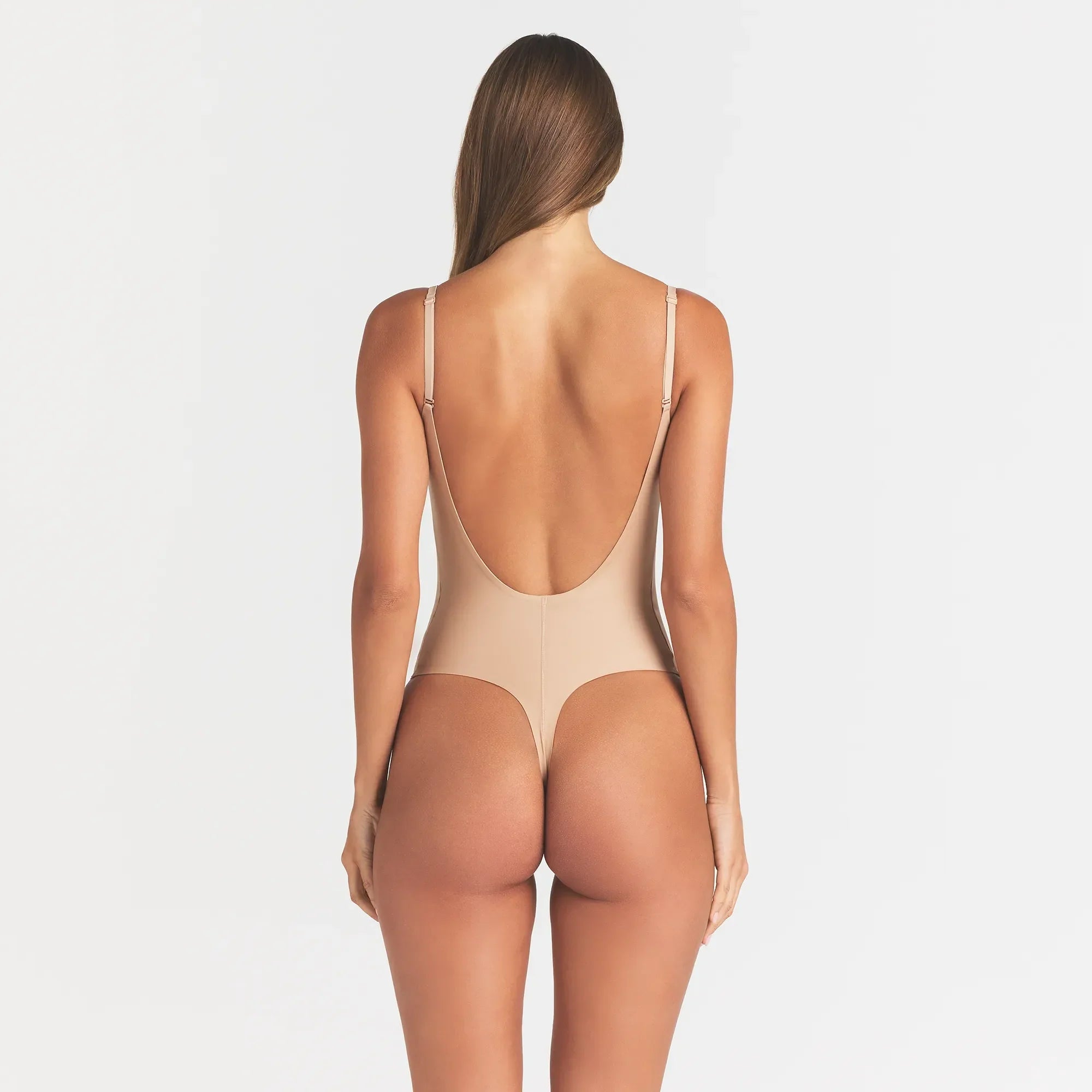 SKIMS BODY SCOOP LOW BACK THONG BODYSUIT | CLAY