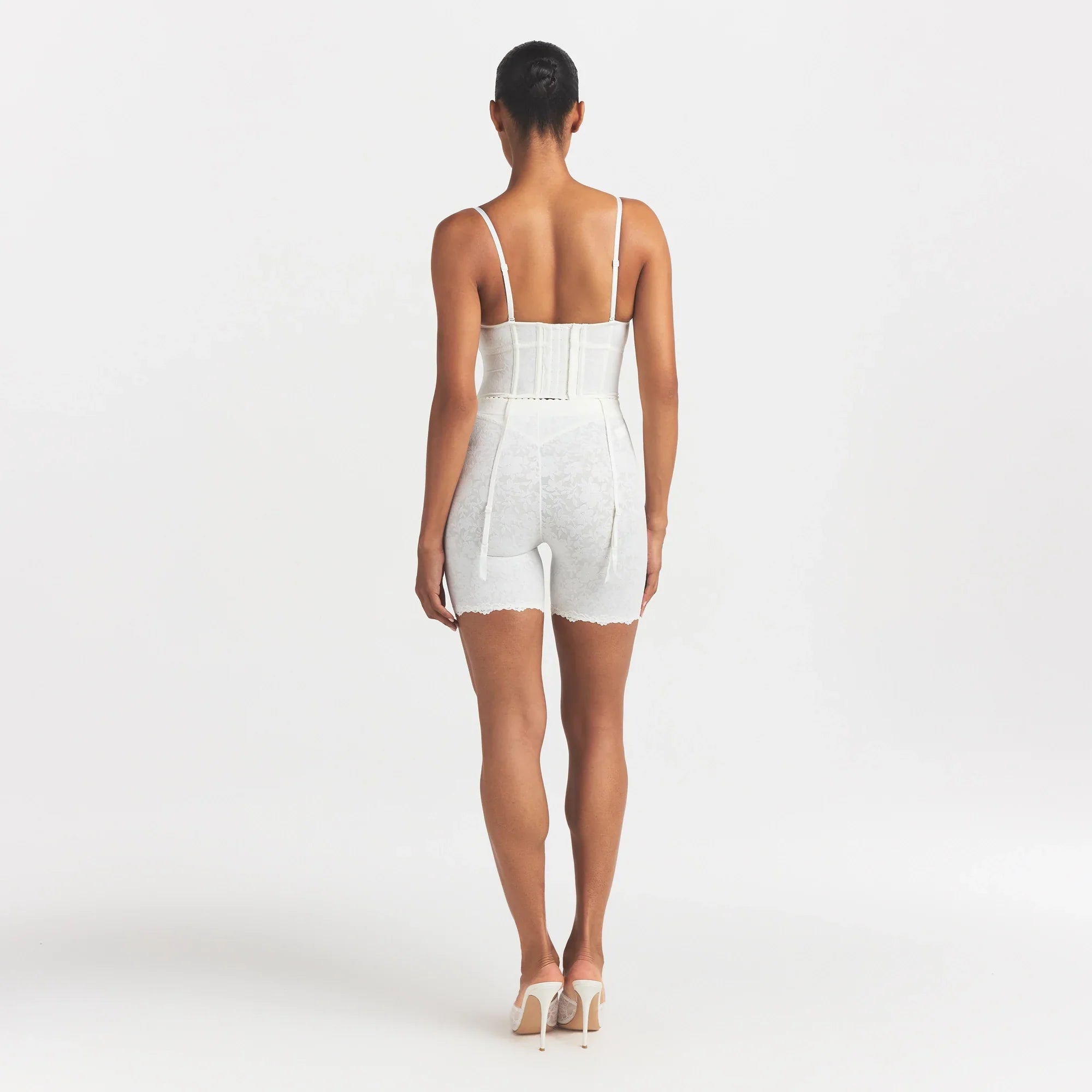 LACE SHAPEWEAR SHORT | IVORY