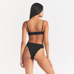 FITS EVERYBODY LACE SCOOP BRALETTE | ONYX
