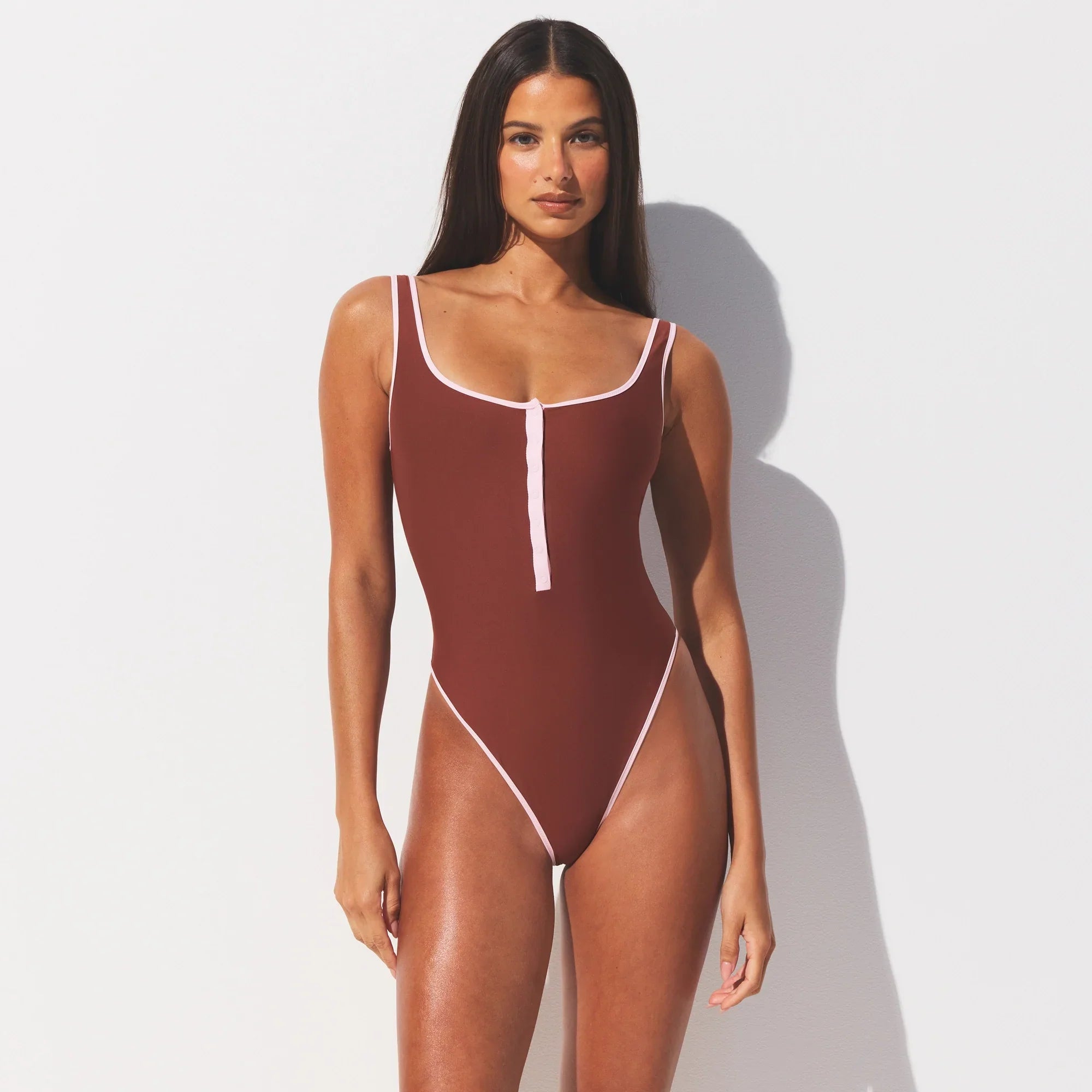 SIGNATURE SWIM SNAP FRONT ONE PIECE | HENNA CONTRAST