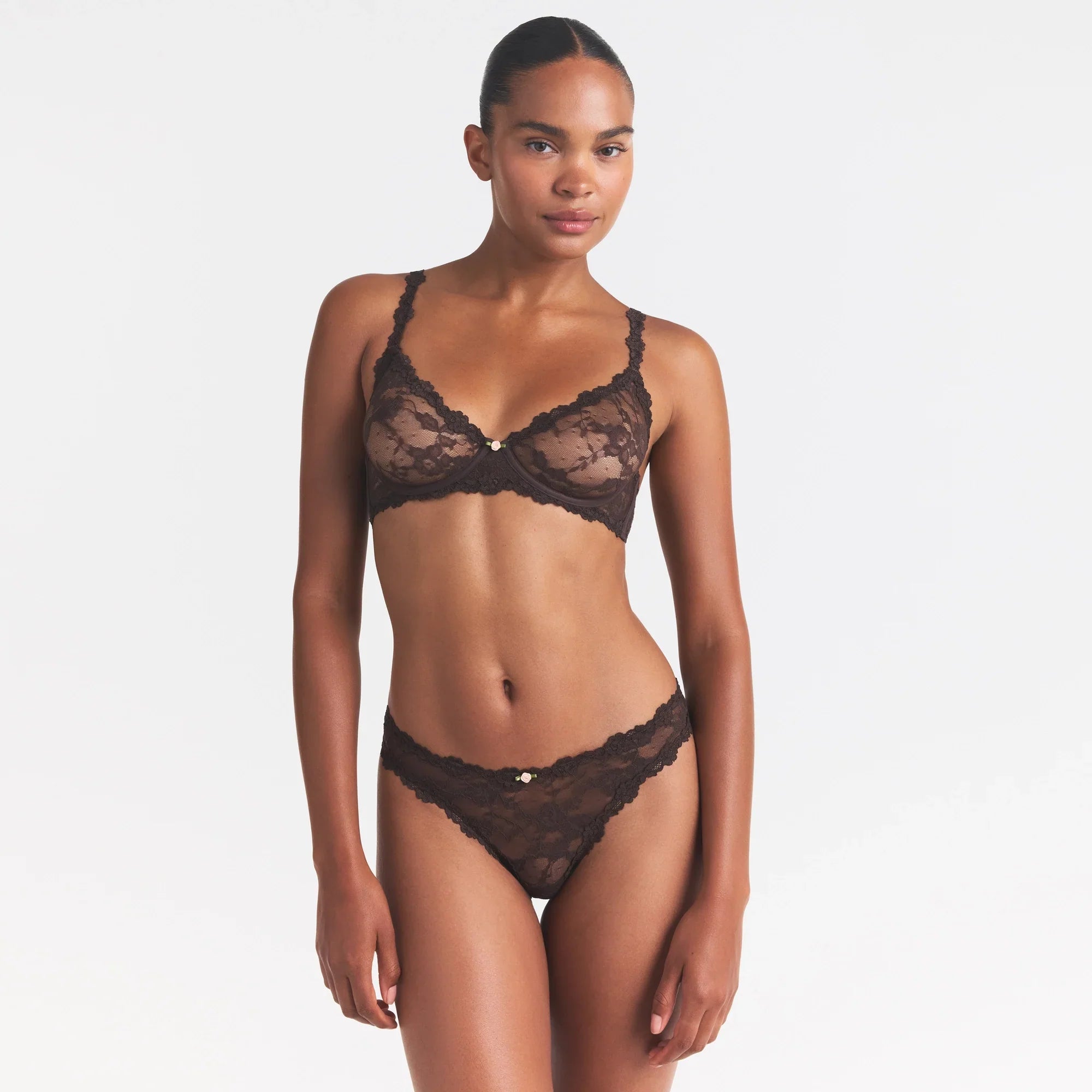 STRETCH LACE DIPPED THONG | ESPRESSO