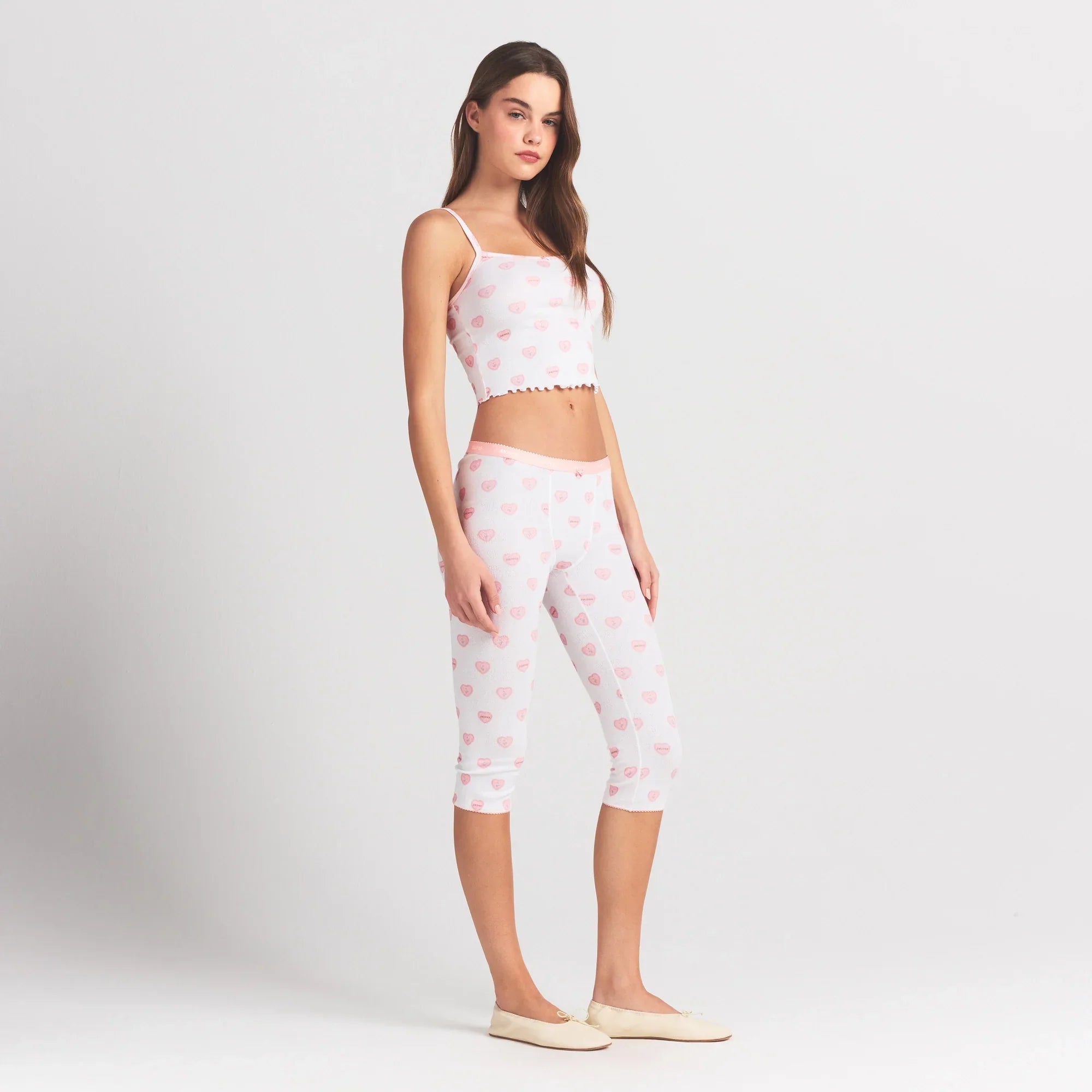 LOGO POINTELLE CAPRI | SNOW LACE HEARTS