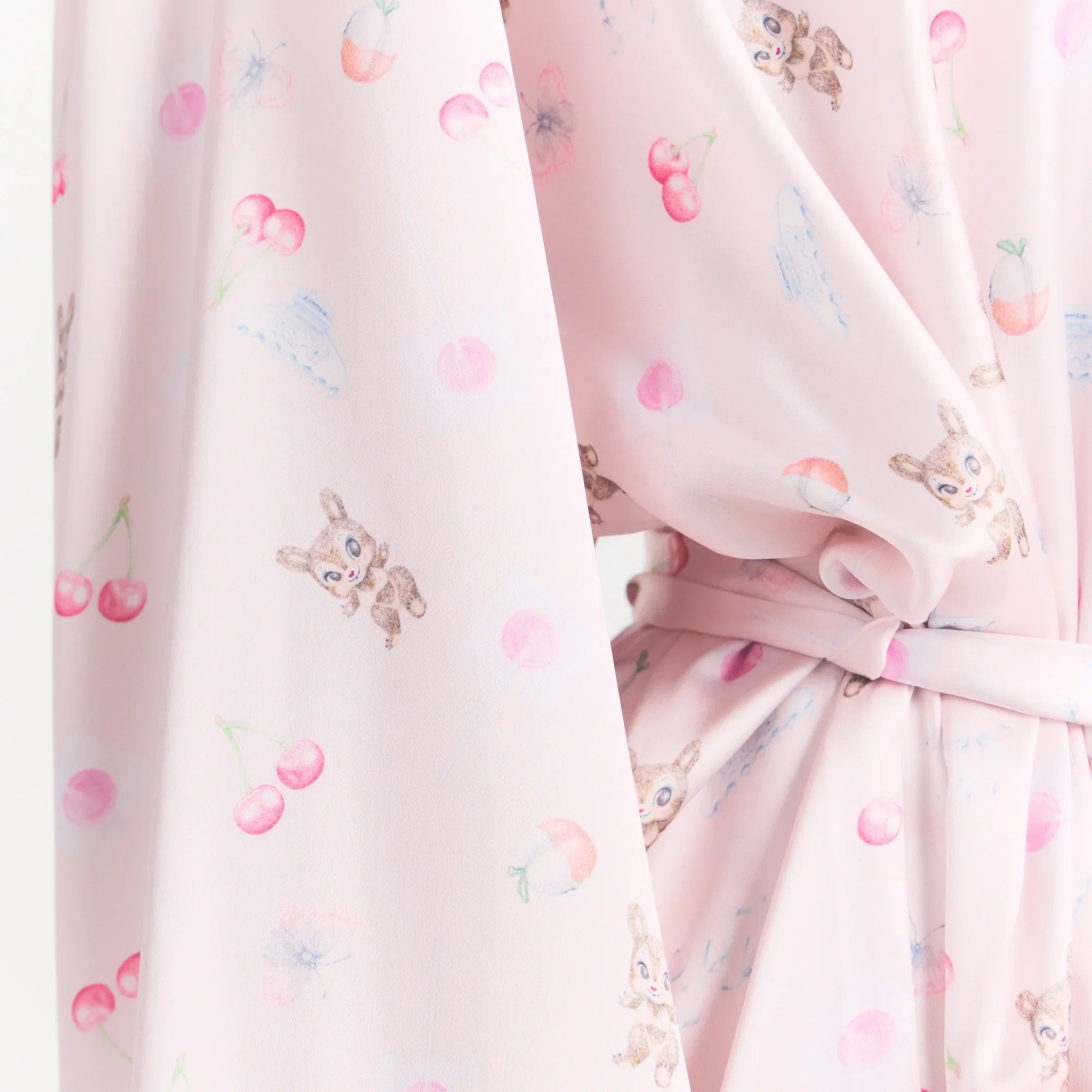 WOVEN SHINE ROBE | BARELY PINK SNACK BAG