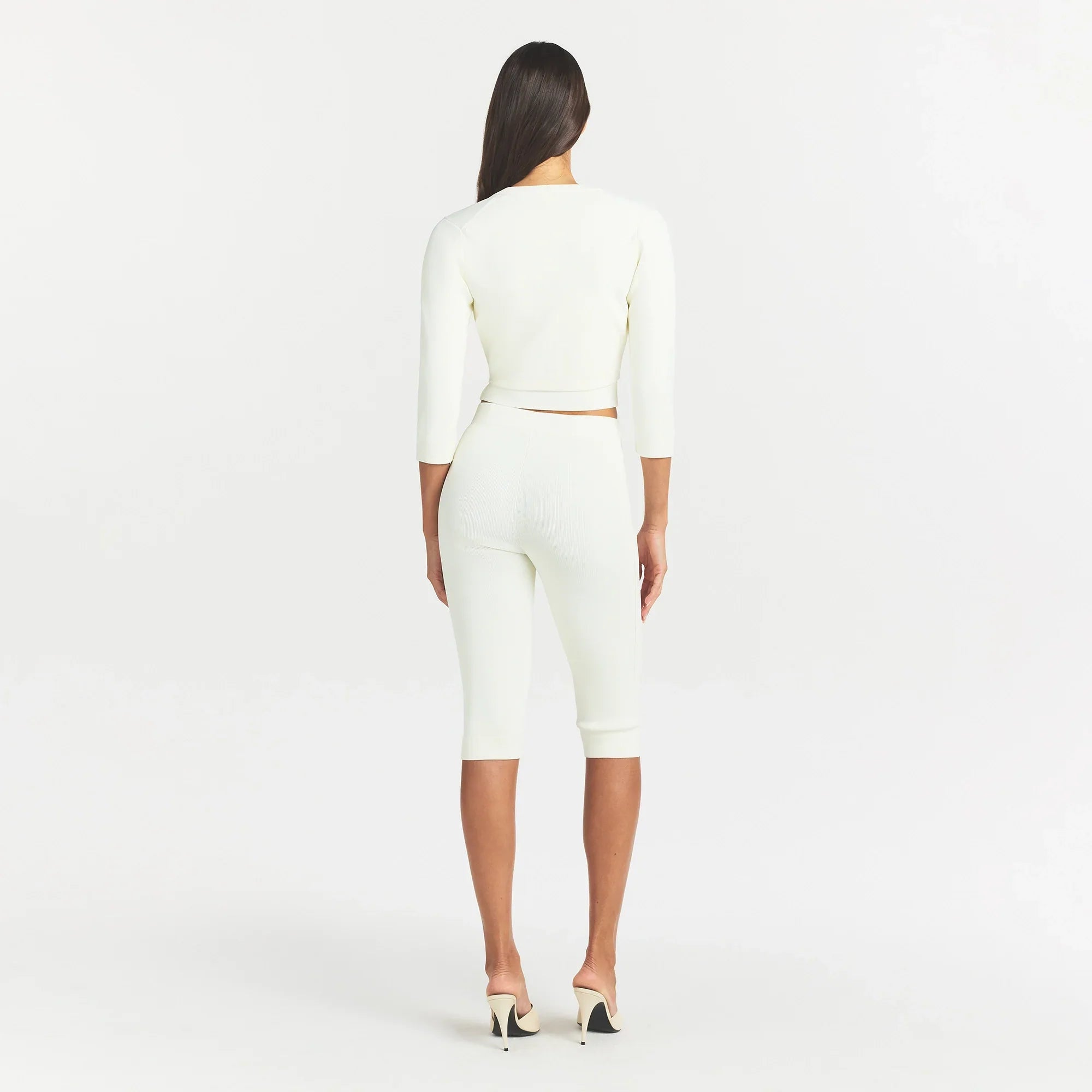 REFINED KNIT CROPPED CARDIGAN | EGRET