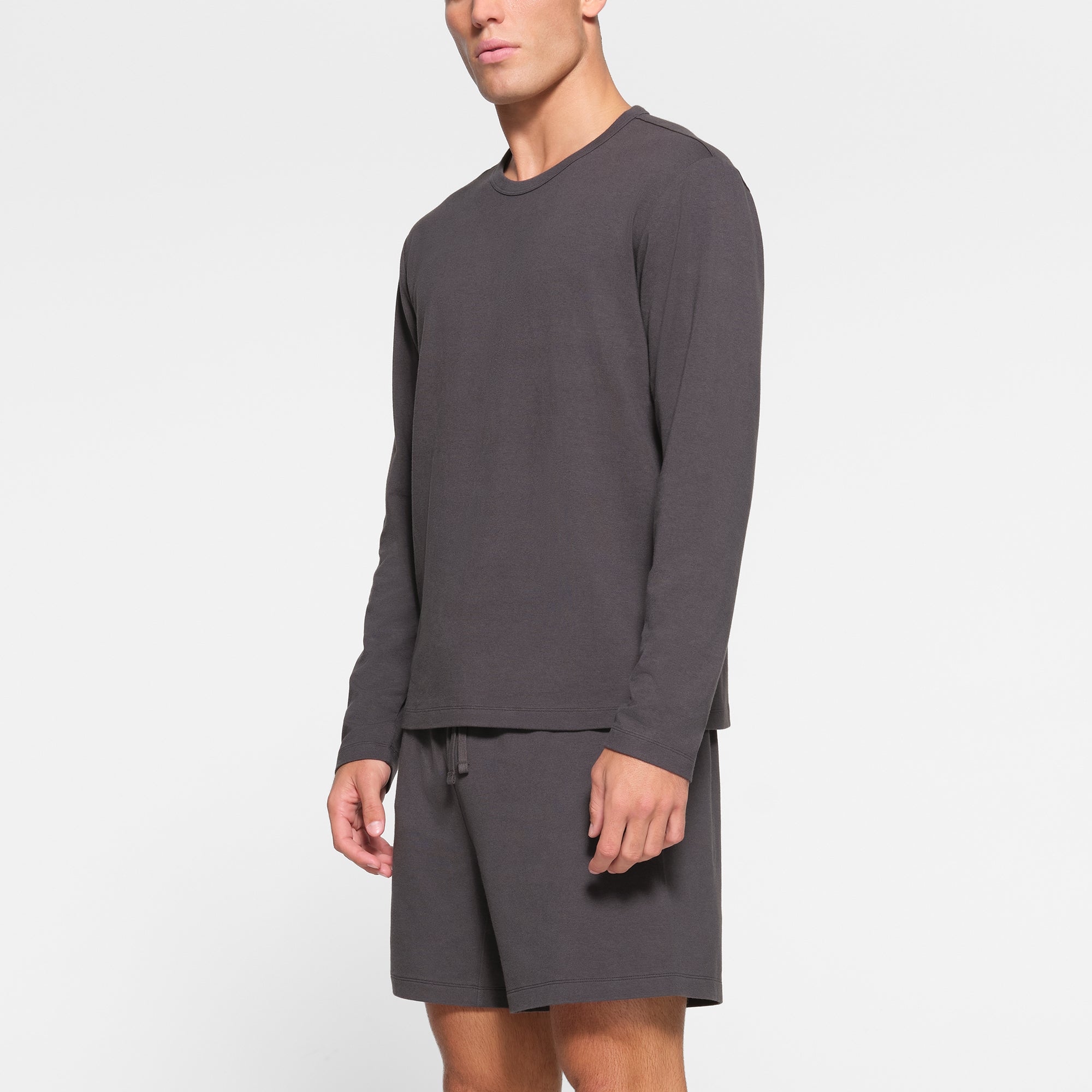 JERSEY LOUNGE MENS RELAXED LONG SLEEVE T-SHIRT | ASH