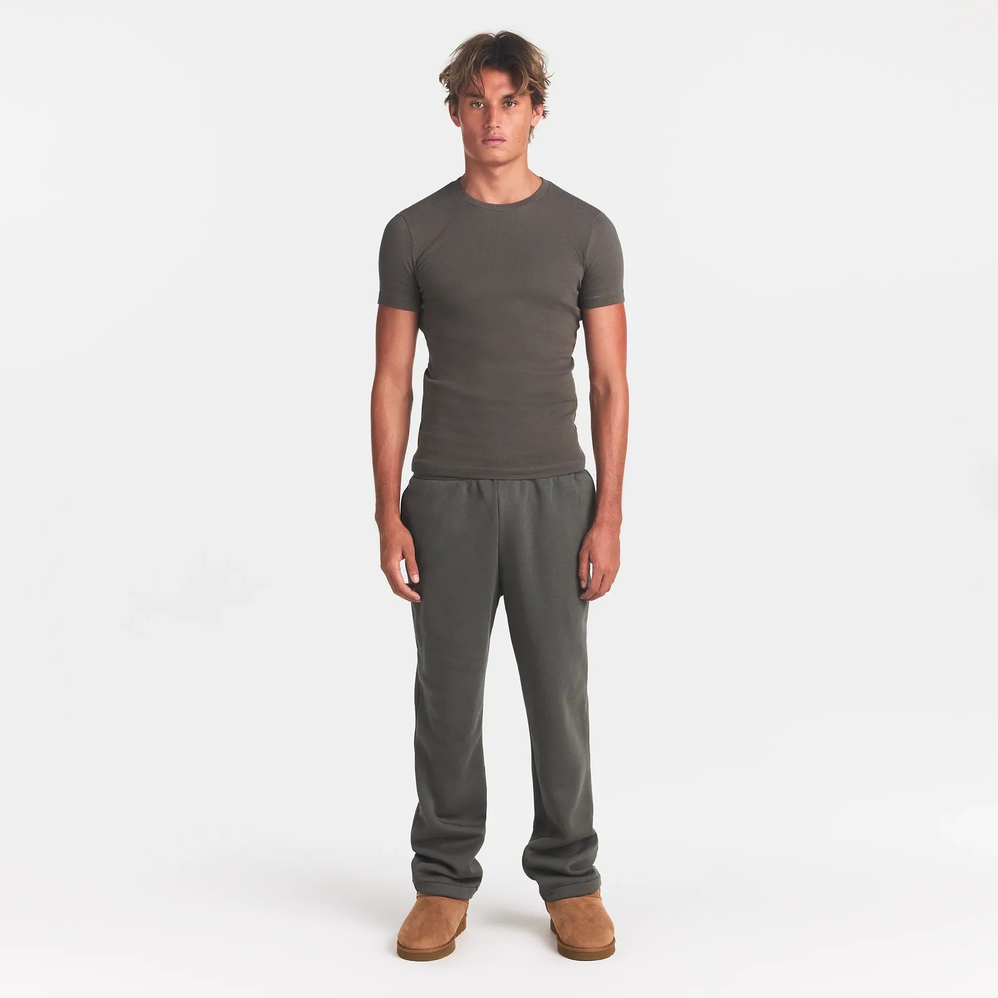 SKIMS COTTON RIB MENS T-SHIRT | JUNGLE