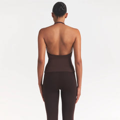 SMOOTH LAYERS HALTER TOP | COCOA